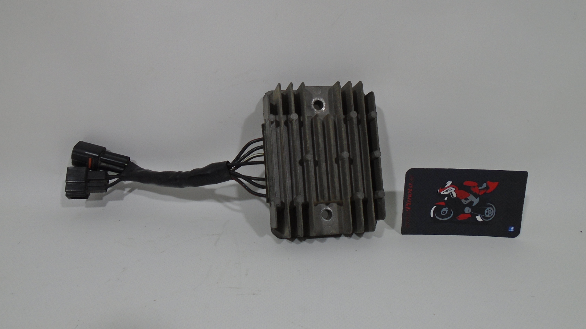 REGULADOR DE CORRIENTE SUZUKI INTRUDER c800 05/07